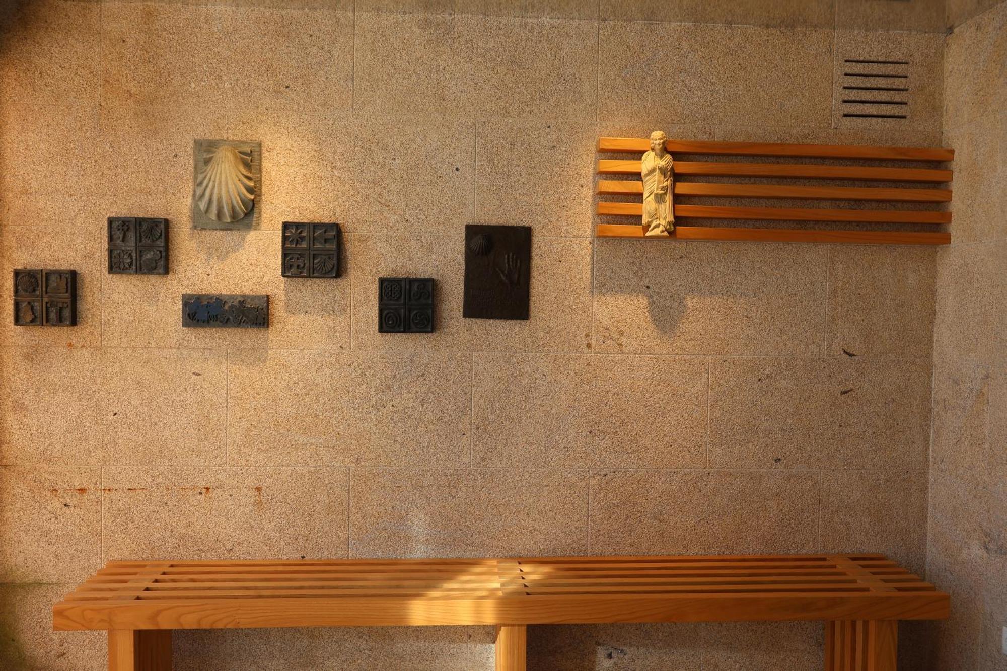 Loop Inn Hostel ซานติอาโก เด กอมโปสเตลา ภายนอก รูปภาพ