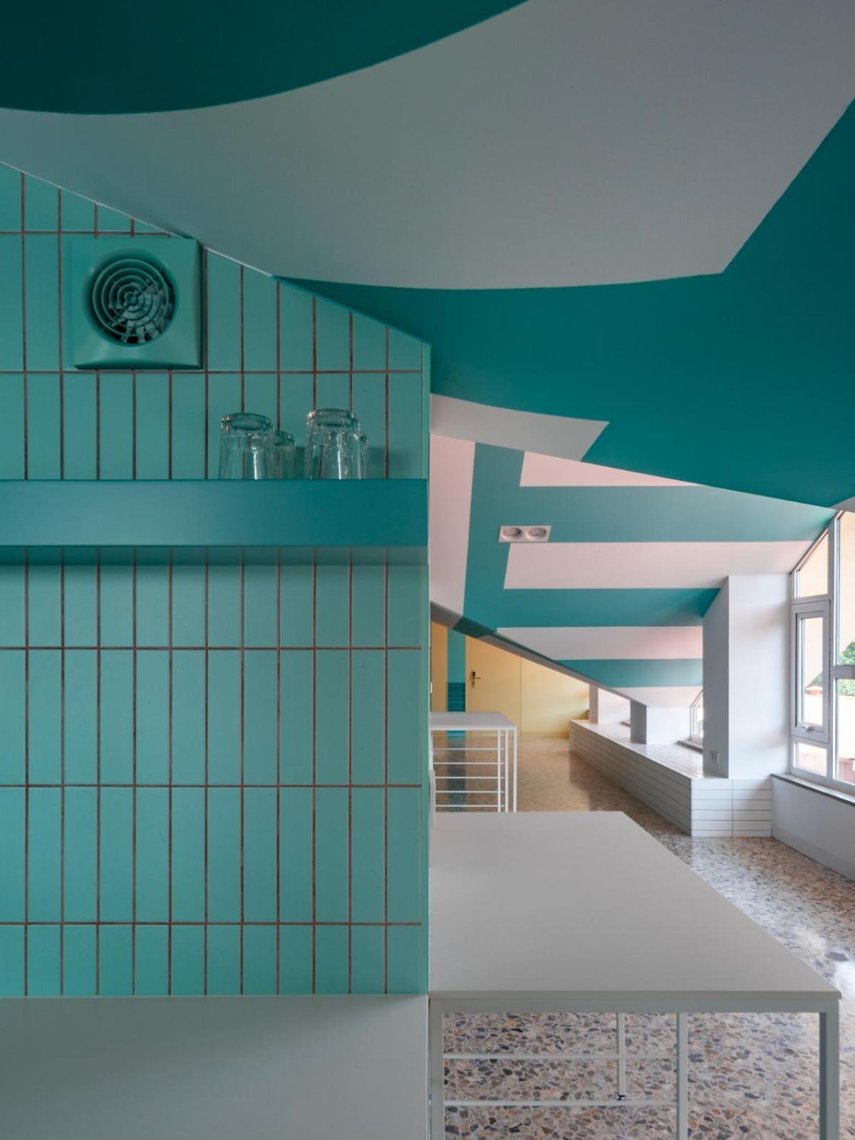 Loop Inn Hostel ซานติอาโก เด กอมโปสเตลา ภายนอก รูปภาพ